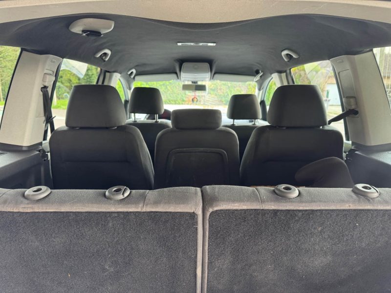VOLKSWAGEN TOURAN 2.0 TDI 140CH 7 places