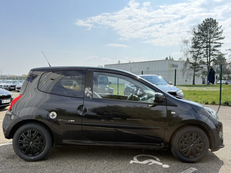 Renault Twingo II (C44) 1.2 LEV 16v 75ch Authentique
