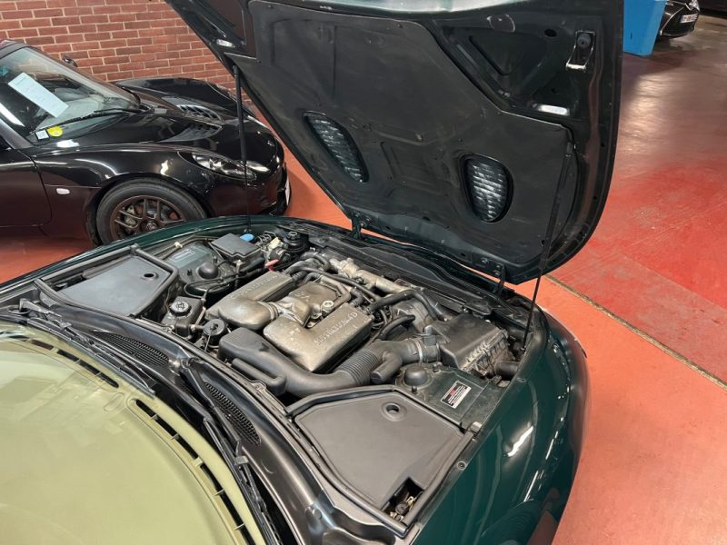 JAGUAR XKR Coupé BRITISH RACING GREEN