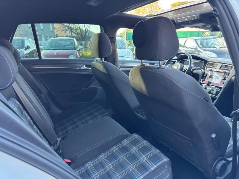 VOLKSWAGEN GOLF VII 1.4 GTE HYBRID 1395CM3 204CV  2017