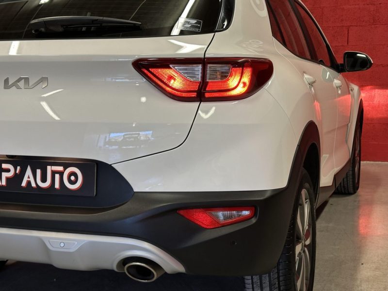 KIA STONIC 1.0 T-GDI 120CH MHEV ACTIVE BUSINESS- Garantie 29/08/2029 - Excellent état - 1ère main