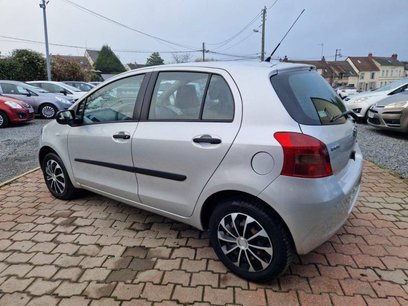 TOYOTA YARIS 1.0L i  VVT-I 68cv BASE / Révisée&Garantie 