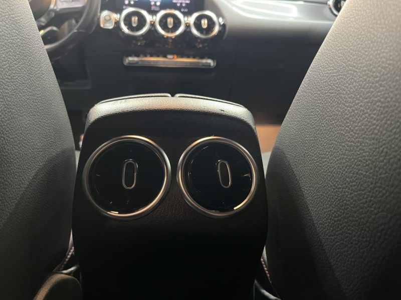 Mercedes-Benz GLA 200d 150ch AMG Line 8G-DCT | Entretien OK | Caméra | Coffre électrique