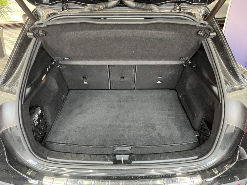 Mercedes-Benz GLA 200d 150ch AMG Line 8G-DCT | Entretien OK | Caméra | Coffre électrique