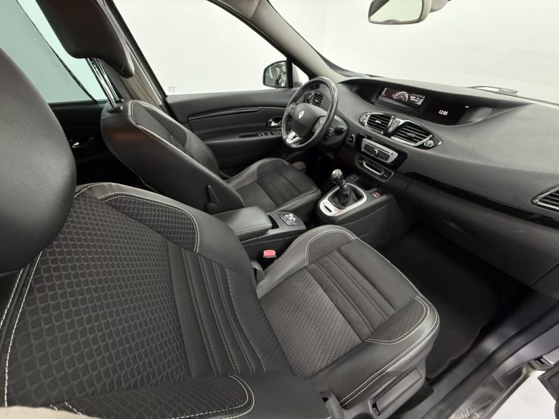 RENAULT SCÉNIC III 1.5 DCI 110cv BOSE EDITION GARANTIE 12 MOIS