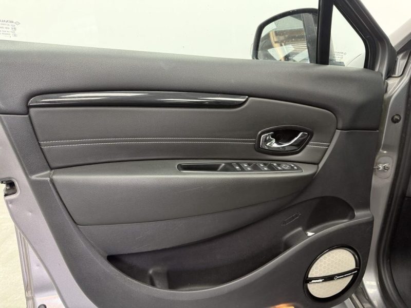 RENAULT SCÉNIC III 1.5 DCI 110cv BOSE EDITION GARANTIE 12 MOIS