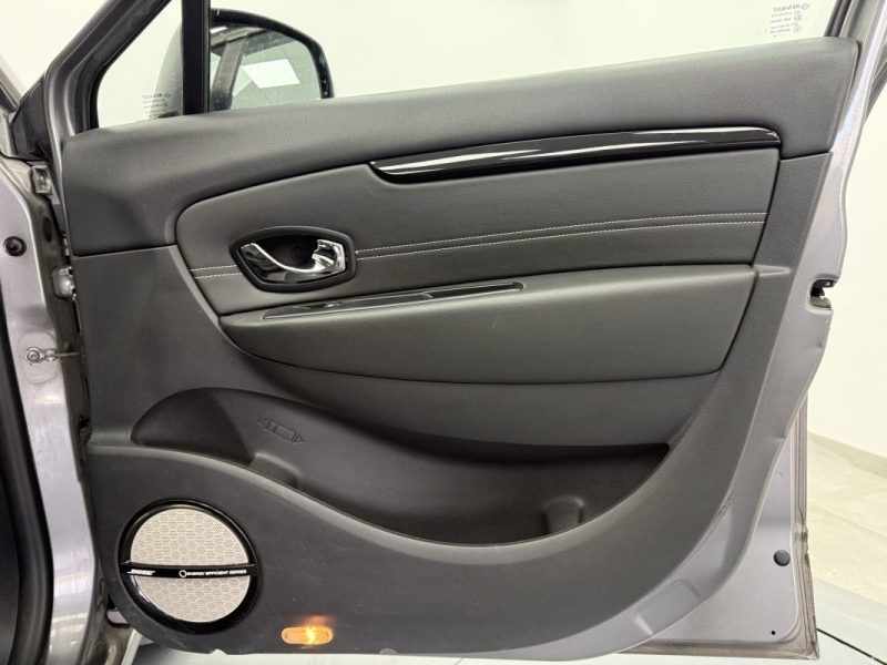 RENAULT SCÉNIC III 1.5 DCI 110cv BOSE EDITION GARANTIE 12 MOIS