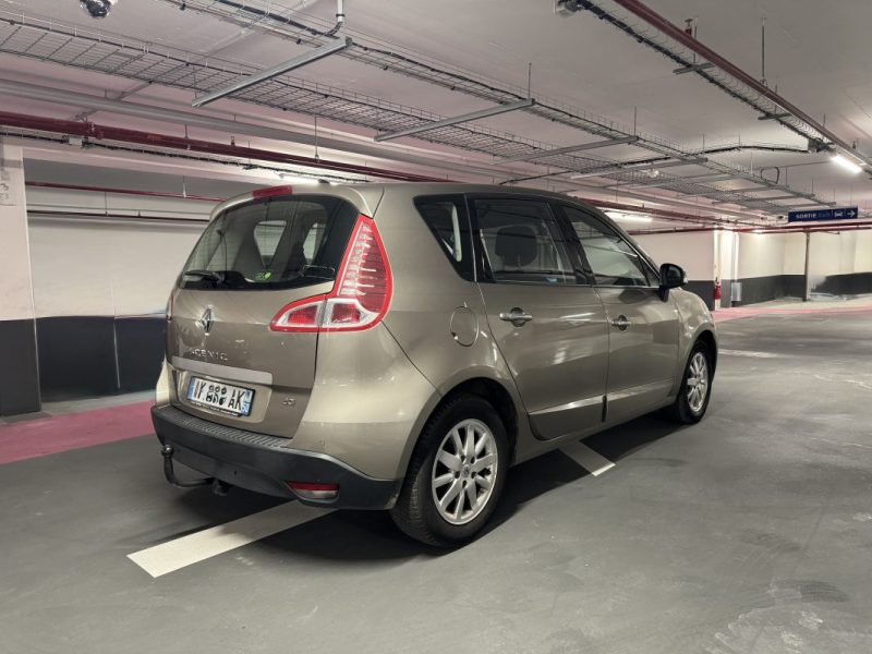 RENAULT SCENICIII 1.5 DCI 105 DYNAMIQUE 2010