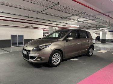 RENAULT SCENICIII 1.5 DCI 105 DYNAMIQUE 2010