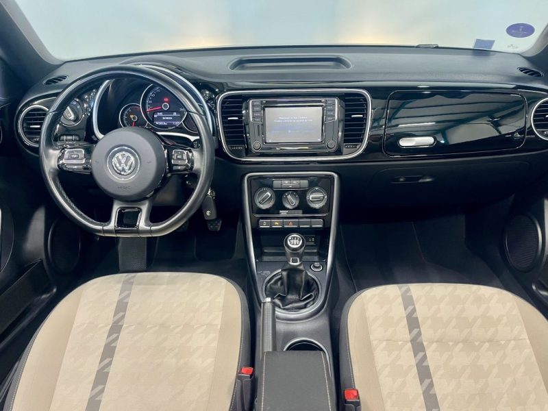 VOLKSWAGEN Coccinelle (2) Cabriolet 1.2 TSI 105ch BVM6 Design 1ère Main Française