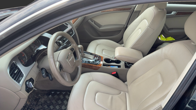 AUDI A4 V6 3.0 TDI 245CH AMBITION LUXE QUATTRO S TRONIC 2011