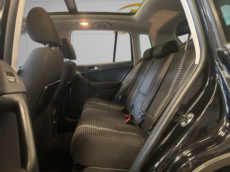 VOLKSWAGEN TIGUAN 2.0 TDI 140 4X2 BLUEMOTION 2010