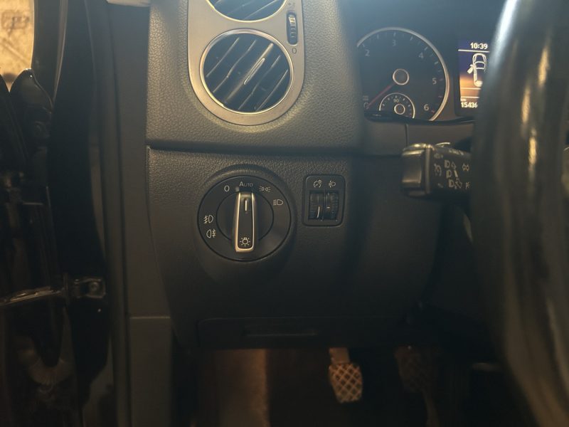 VOLKSWAGEN TIGUAN 2.0 TDI 140 4X2 BLUEMOTION 2010