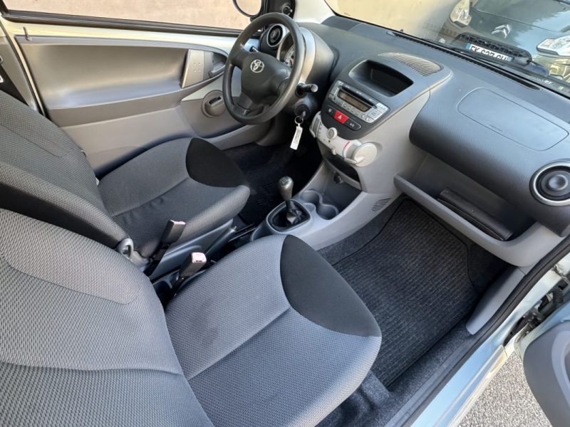 TOYOTA  AYGO 1.0 COOL 68 Ch