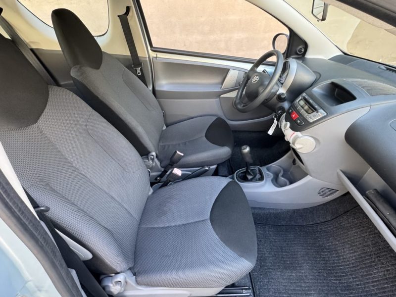 TOYOTA  AYGO 1.0 COOL 68 Ch