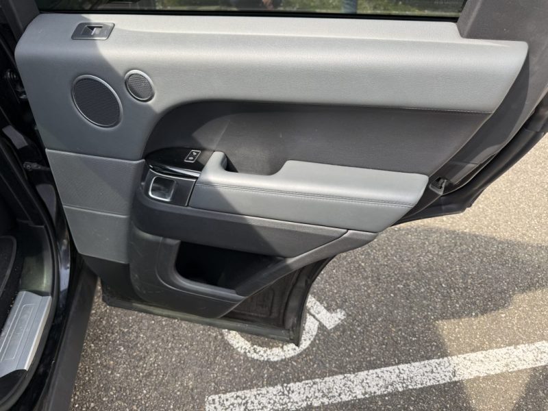 Range Rover Sport II 3.0 SDV6 24V DPF 292 cv ( Export, Marchand Automobiles, ou mécaniciens )  