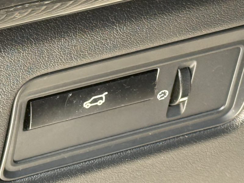 Range Rover Sport II 3.0 SDV6 24V DPF 292 cv ( Export, Marchand Automobiles, ou mécaniciens )  