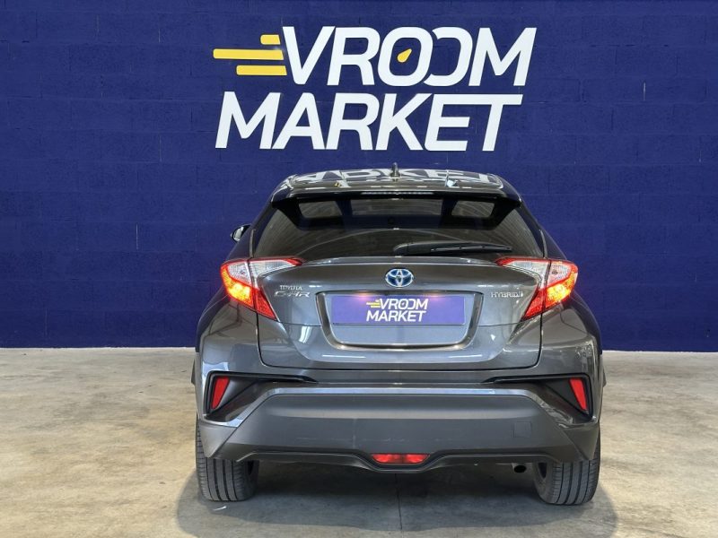 TOYOTA C-HR DESIGN 1.8 122 BVA ENTRETIEN 100% TOYOTA 2018