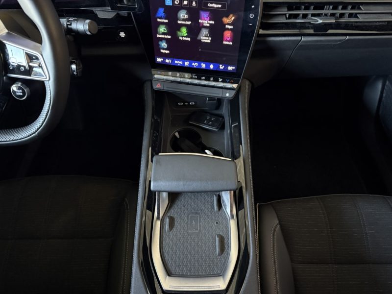 RENAULT AUSTRAL 1.2 E-TECH FULL HYBRID 200ch ICONIC 12200KM 2025