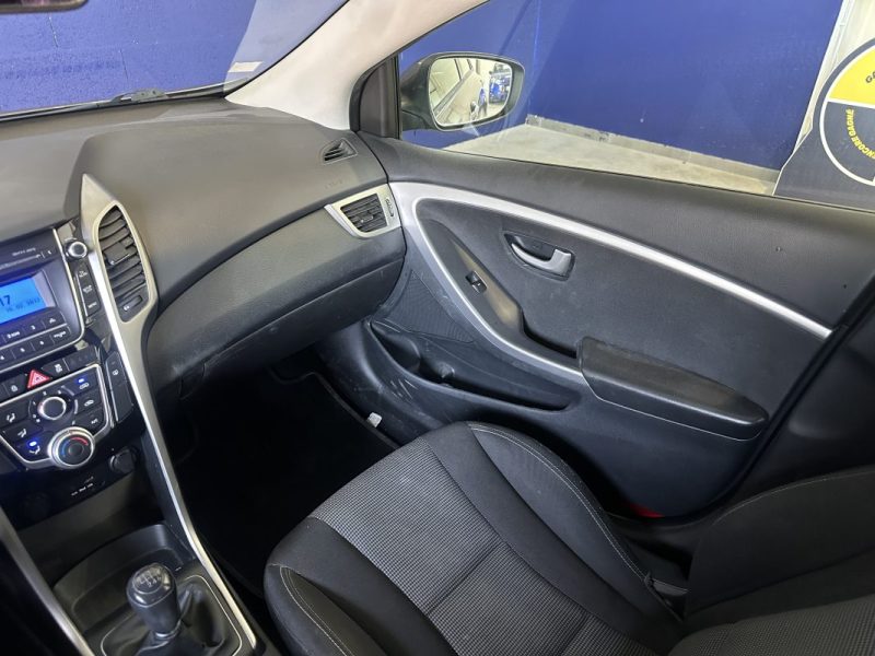 HYUNDAI  I 30 1.4 CRDI 90 CH BVM  BUSINESS 2013