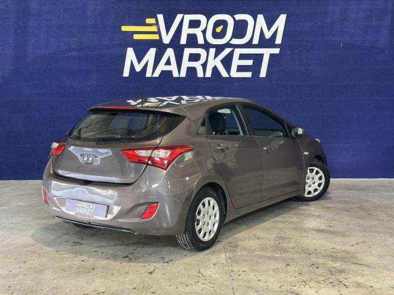HYUNDAI  I 30 1.4 CRDI 90 CH BVM  BUSINESS 2013