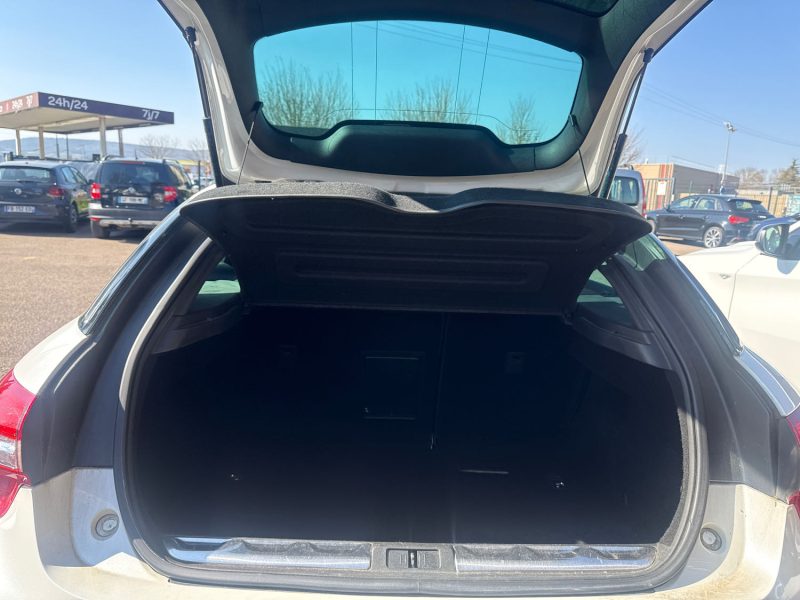 DS DS5 BLUEHDI 120CH BE CHIC S&S 