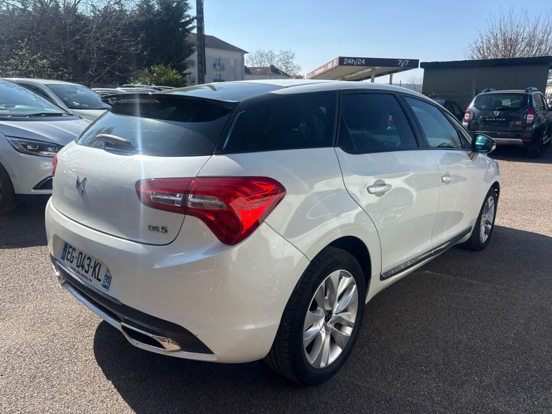 DS DS5 BLUEHDI 120CH BE CHIC S&S 