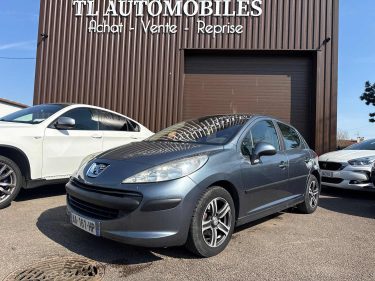 PEUGEOT 207 1.4 HDI 70 EXECUTIVE 