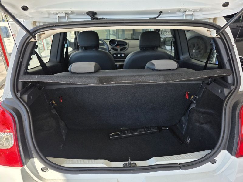 RENAULT TWINGO II 1.2 75 AUTHENTIQUE ANNEE 2010 199000KM