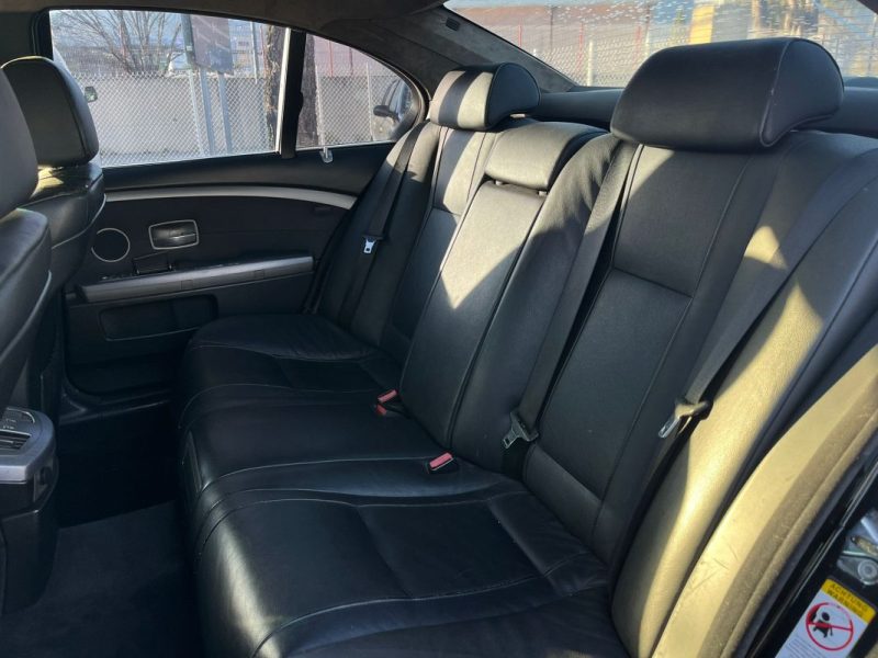 B.M.W. SERIE 7 IA 2004