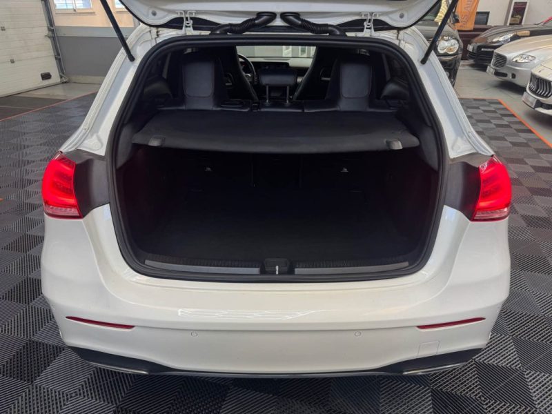 MERCEDES CLASSE A 180 D 116ch AMG LINE 7G-DCT GARANTIE 12 MOIS 