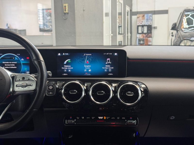 MERCEDES CLASSE A 180 D 116ch AMG LINE 7G-DCT GARANTIE 12 MOIS 