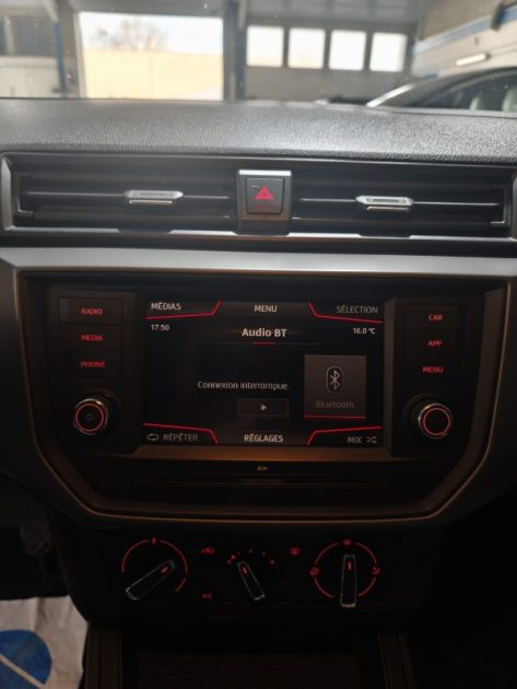 SEAT IBIZA V 1.0 MPI 75 CV FINITION REFERENCE 76500 KMS DISTRIBUTION NEUVE 