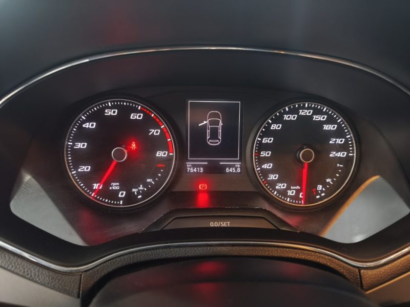 SEAT IBIZA V 1.0 MPI 75 CV FINITION REFERENCE 76500 KMS DISTRIBUTION NEUVE 