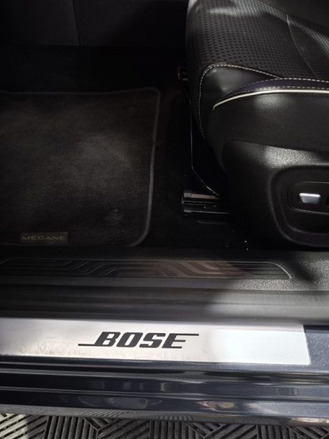 RENAULT MEGANE IV 1.5 DCI 110CH FINITION BOSE  ATTELAGE  106600 KMS