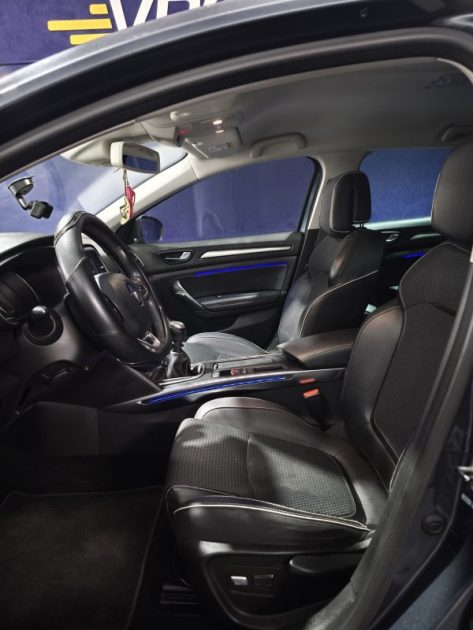 RENAULT MEGANE IV 1.5 DCI 110CH FINITION BOSE  ATTELAGE  106600 KMS