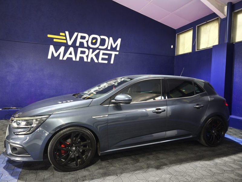 RENAULT MEGANE IV 1.5 DCI 110CH FINITION BOSE  ATTELAGE  106600 KMS
