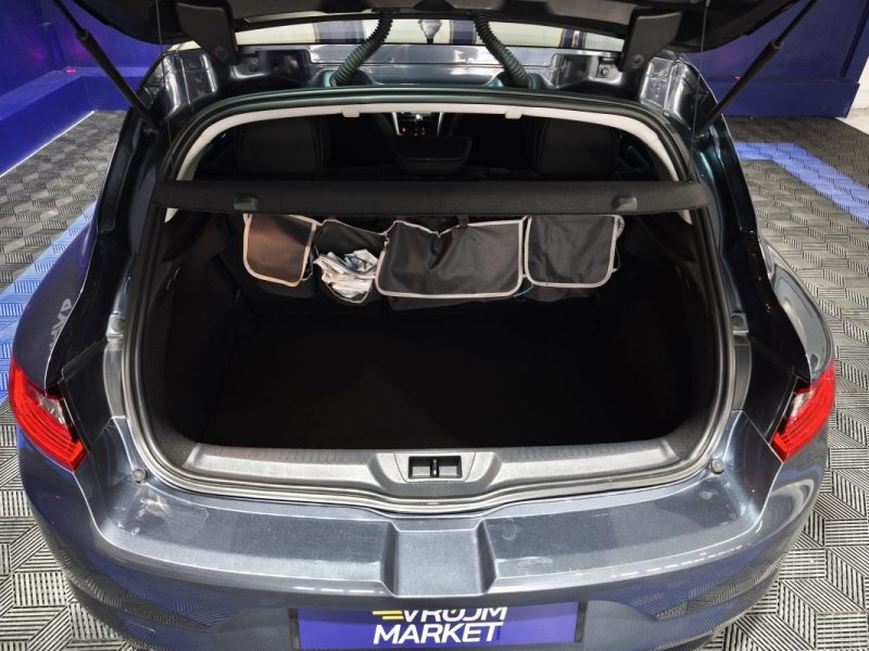 RENAULT MEGANE IV 1.5 DCI 110CH FINITION BOSE  ATTELAGE  106600 KMS