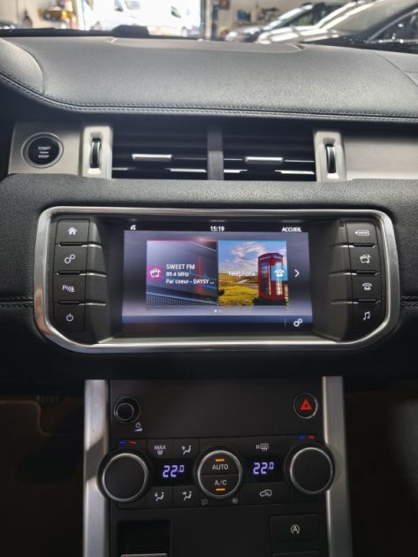 LAND ROVER EVOQUE 2.0 ED4 150 CV FINITION PURE 4X2 FAIBLE KILOMETRAGE 