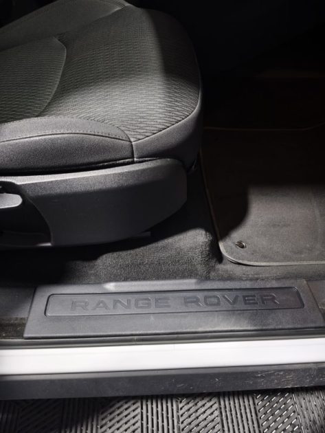 LAND ROVER EVOQUE 2.0 ED4 150 CV FINITION PURE 4X2 FAIBLE KILOMETRAGE 