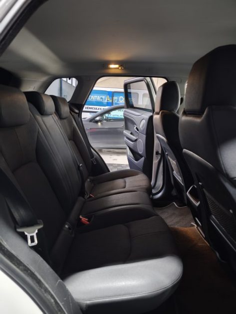 LAND ROVER EVOQUE 2.0 ED4 150 CV FINITION PURE 4X2 FAIBLE KILOMETRAGE 