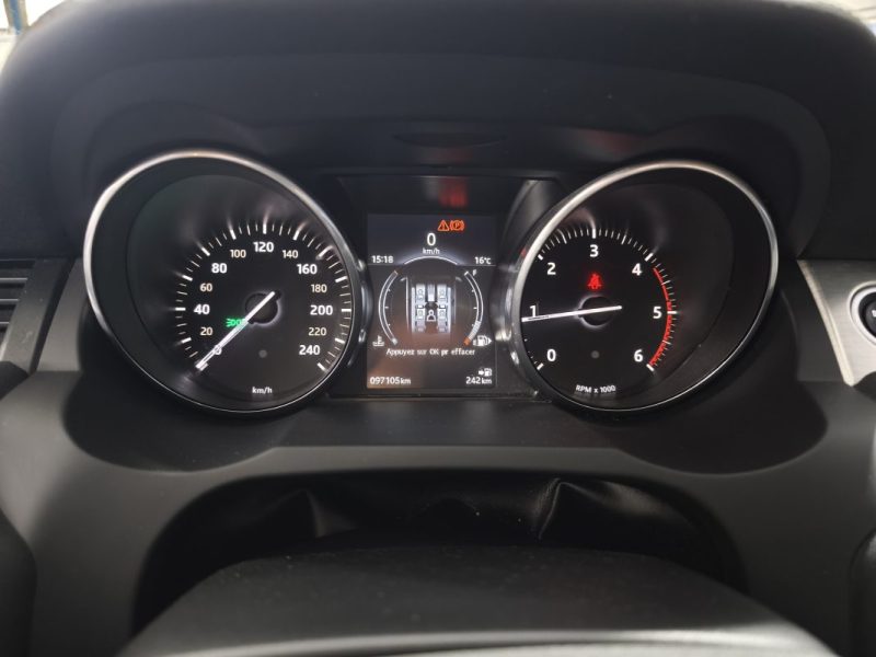 LAND ROVER EVOQUE 2.0 ED4 150 CV FINITION PURE 4X2 FAIBLE KILOMETRAGE 