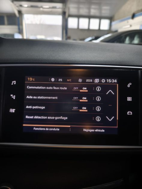 PEUGEOT 308 II 1.5 BLUEHDI 130 CV FINITION ACTIVE BUSINESS EAT6 