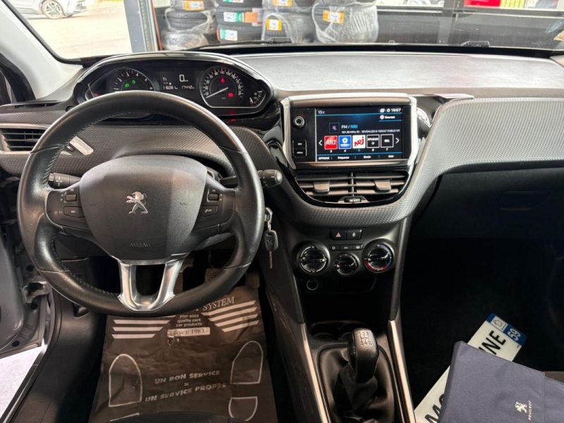 🔹 Peugeot 2008 1.2 VTI 82 CH📱 Apple CarPlay❄️ Climatisation🛡️ Garantie 6 mois
