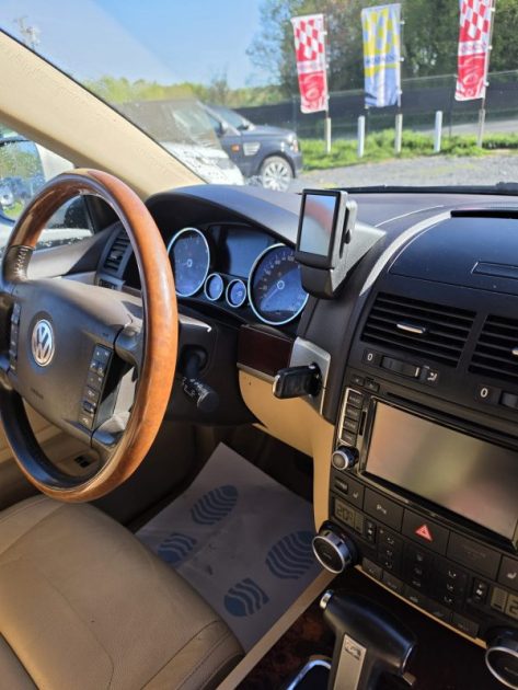 VOLKSWAGEN TOUAREG 3.0 V6 TDI  2009 - 168433 KM