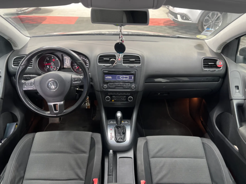 Volkswagen Golf VI 1.6 TDI 105CH Confortline Bluemotion DSG6 | Boite automatique | Radars  avant et 