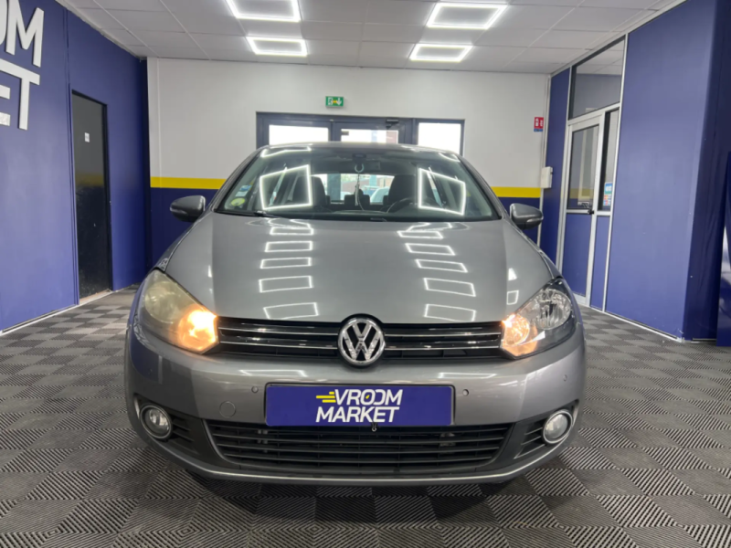 Volkswagen Golf VI 1.6 TDI 105CH Confortline Bluemotion DSG6 | Boite automatique | Radars  avant et 