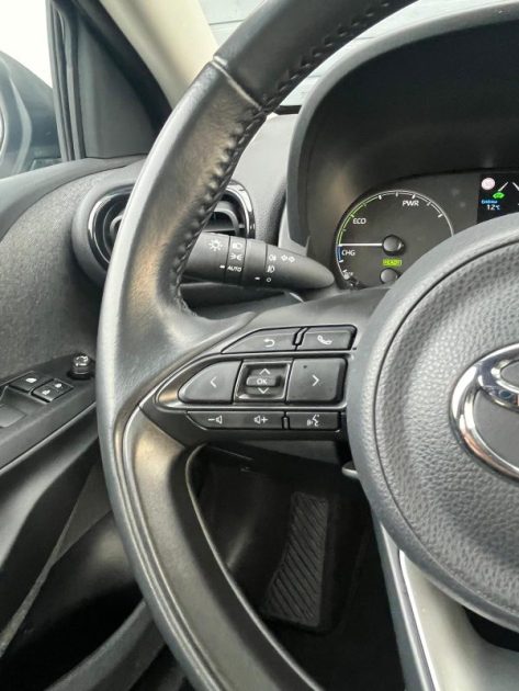 TOYOTA YARIS 116H FRANCE BUSINESS STAGE ACADEMY BVA 2021