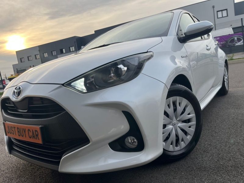 TOYOTA YARIS 116H FRANCE BUSINESS STAGE ACADEMY BVA 2021