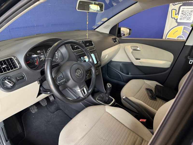 VOLKSWAGEN POLO 1.6 TDI 90ch TREND LINE - CAR PLAY - 104.000KM - 2012
